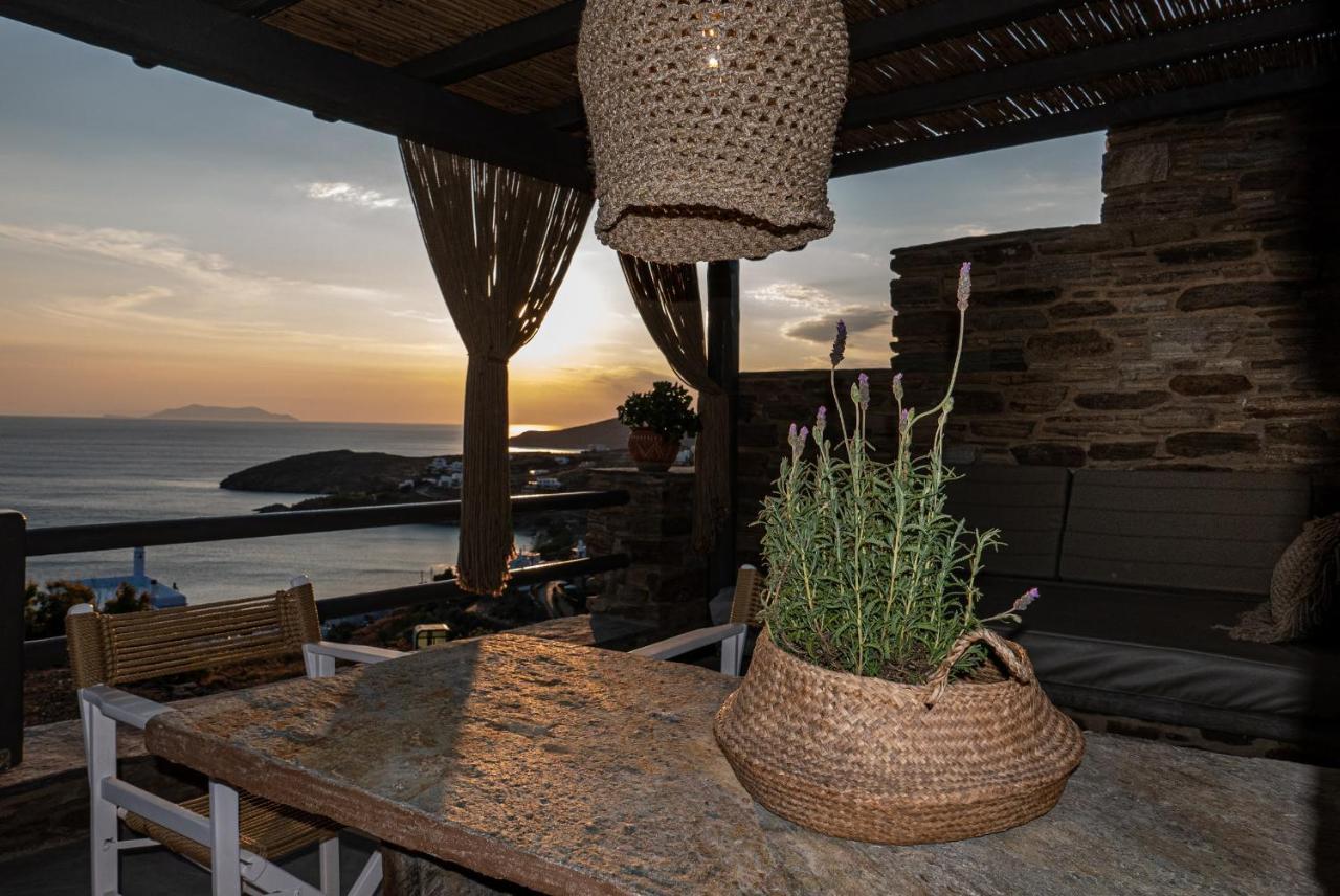 Aerino Seaside Villa Agios Romanos Exterior photo
