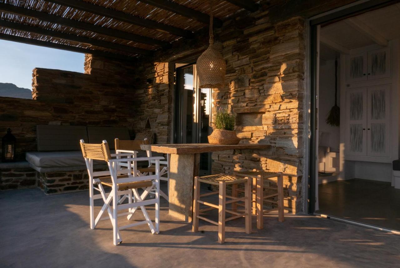 Aerino Seaside Villa Agios Romanos Exterior photo